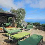 ヴィラ Seacliff Heaven - De Vivo Realty *
