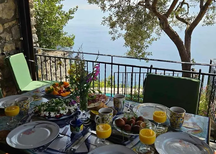 Seacliff Heaven - De Vivo Realty Positano Vila