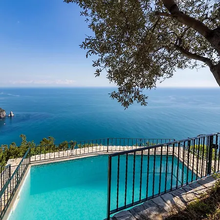 Villa Seacliff Heaven - De Vivo Realty Positano