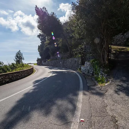 Seacliff Heaven - De Vivo Realty Positano Villa Arola (Campania)
