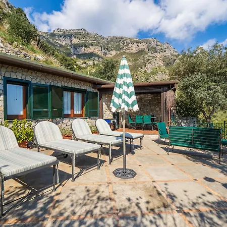 Villa Seacliff Heaven - De Vivo Realty Positano